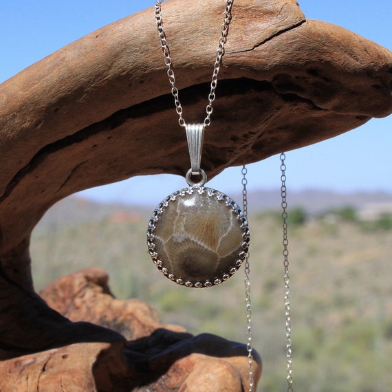 Petoskey Stone Pendant 20mm Coral 