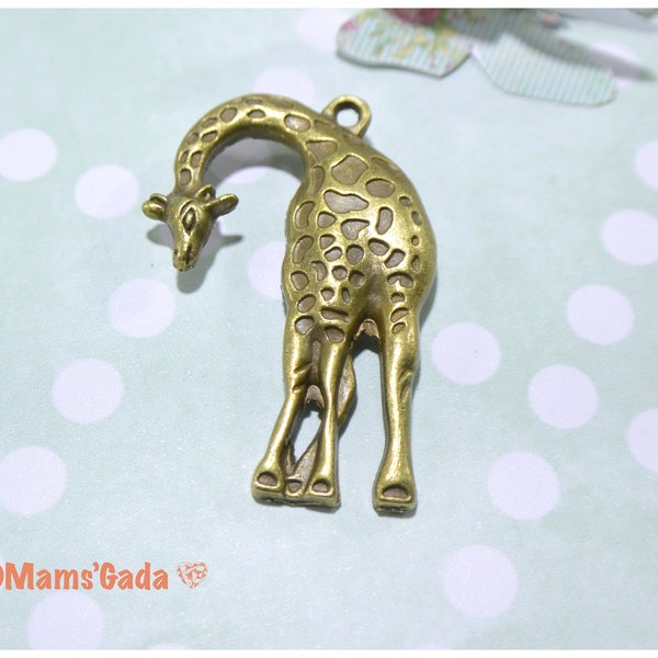 2 pendentif girafe/ breloque Girafe couleur bronze REF:B/70