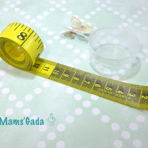 1 Metre to Couture Ribbon/ Seamstress's metre with his box jaune ref:5/103B