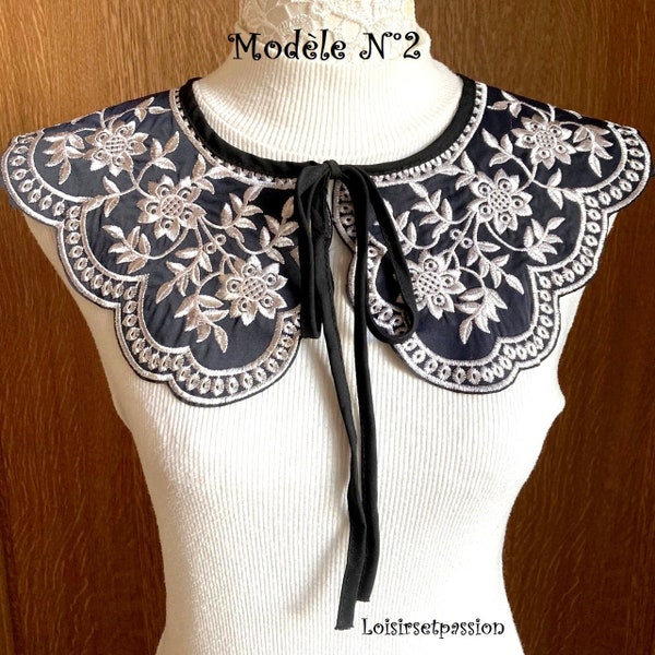 COL Claudine, neckline Lace necklace, Pearly white embroidered flowers on black background - CT31
