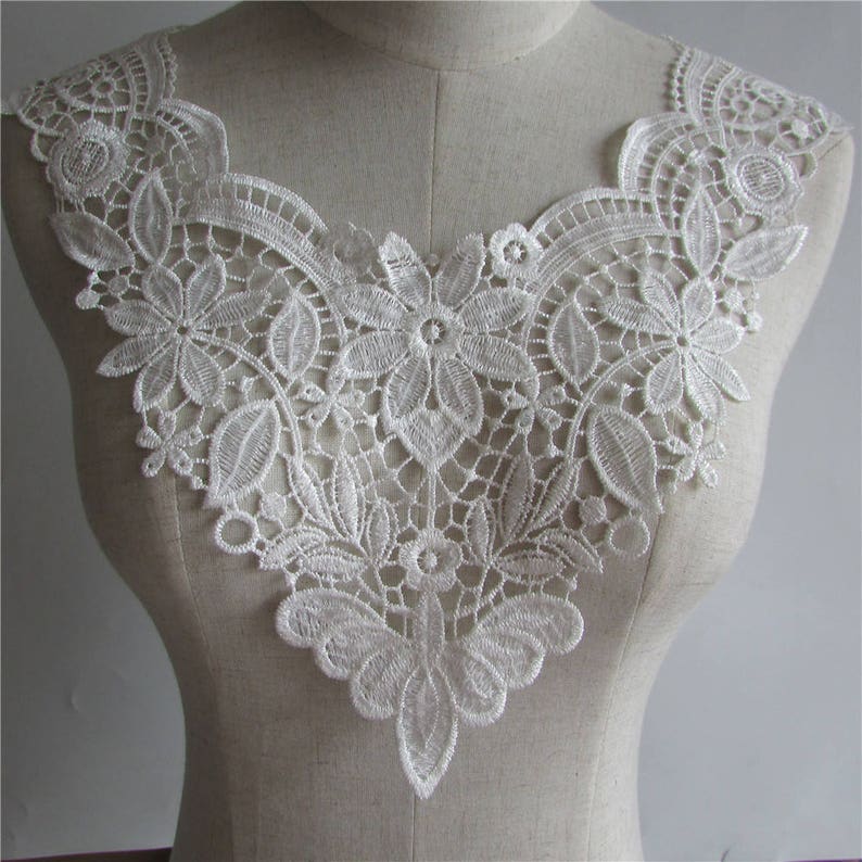 NOIR ** 28 x 32 cm ** COL DENTELLE PLASTRON GUIPURE Applique à coudre CD15