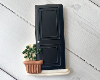 Home Door with Plant Cookie Cutter