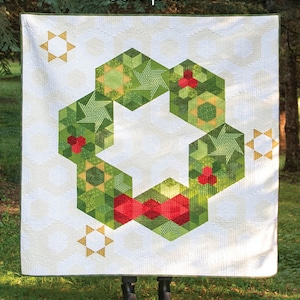 The Wreath Quilt samplet quilt pattern from Krista Moser of The Quilted Life