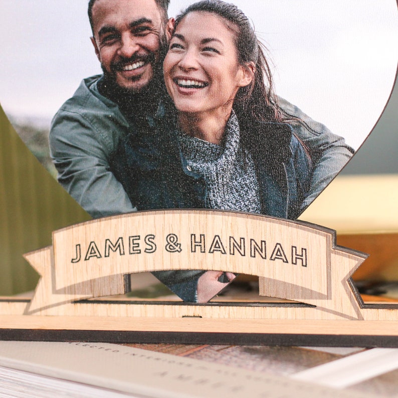 Personalised Heart Photo Frame Gift For Couples, Engraved Photo Frame, Wooden Picture Frame, Personalised Photo Frame, Valentines Day Gifts zdjęcie 10