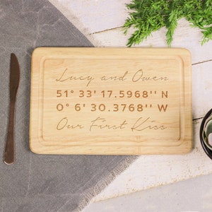 Personalisierte Koordinaten Schneidebrett, personalisierte Schneidebrett aus Holz, Schneidebrett Hochzeit Geschenk, Schneidebrett Holz Bild 3