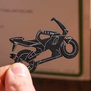 Gepersonaliseerde motorcreditcardtool en blikje cadeau voor papa, gepersonaliseerde multitool, 30e verjaardagscadeau voor hem, aangepaste flesopener,