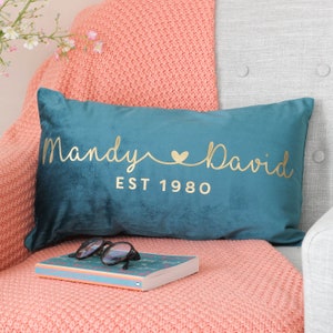 Personalised Couples Name Heart Velvet Cushion, Elegant Foil-Printed Pillow, Perfect for Weddings, Anniversaries & Housewarming Gifts