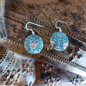 Light pastel blue & Green William Morris Style Disc Lightweight Tin Earrings 925 Sterling silver Ear Wires.