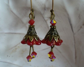 Petites boucles d'oreilles rouges et bronze