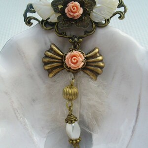 Broche couleurs bronze, saumon et blanche image 4