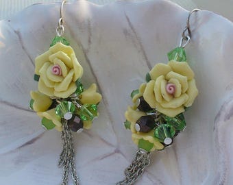 Earrings silver with yellow flowers and vertes