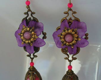Boucles d'oreilles violettes, roses et bronze