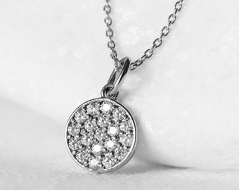 925 Siber cubic zirconia necklace, pendant with 19 cubic zirconia, discreet chain with small cubic zirconia pendant, stone studded pendant