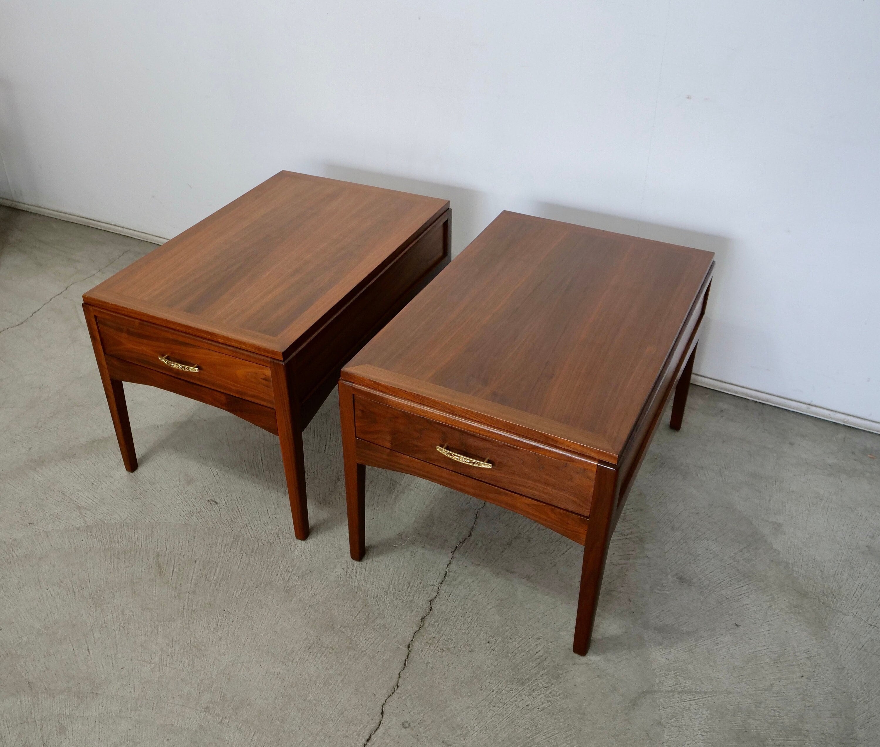 1960's Mid-century Modern End Tables - Etsy