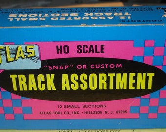 ATLAS - Short Track Assortment #47 with Extra EMPTY Box