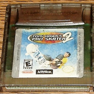 NINTENDO - Game Boy Color - Tony Hawk&#39;s Pro Skater 2 - 1998 Activision #CGB-002