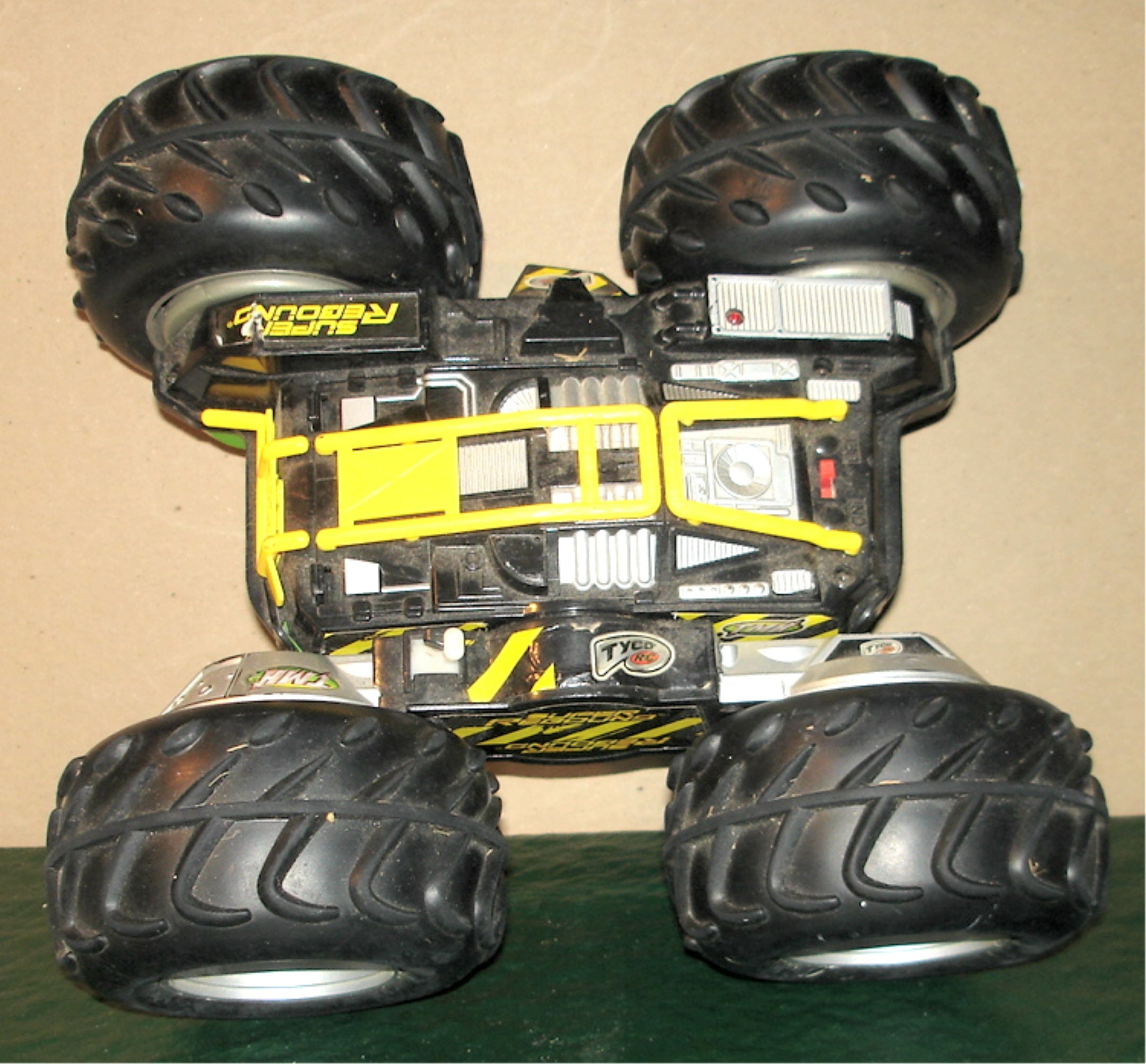 Super rebound tyco rc hot sale