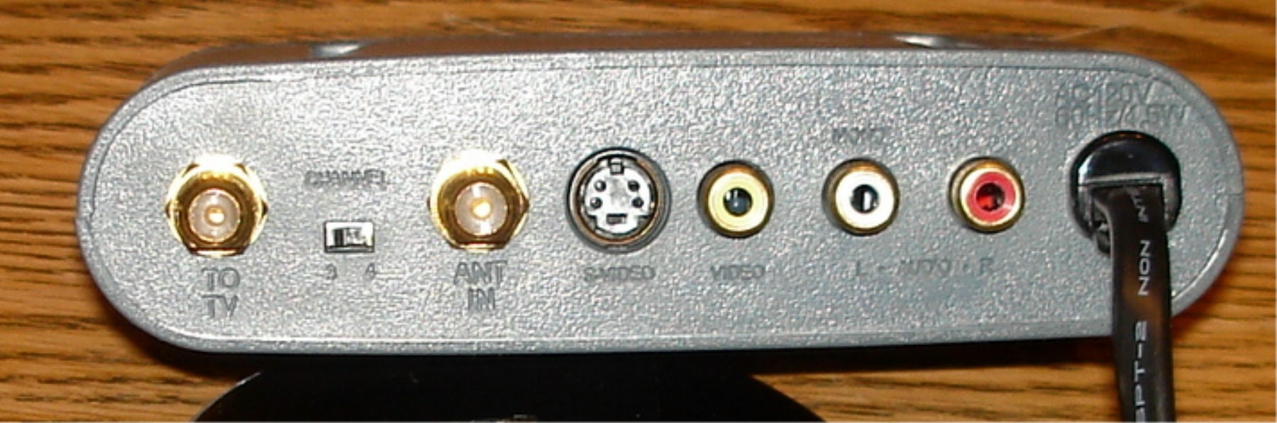 Radio Shack RF MODULATOR 152526 TV Converter A/V Into Coaxial Cable Etsy