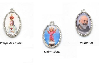 Holy Menailles x 1 Child Jesus, Virgin of Fatima Saint Padre Pio , Dimensions 29 x 20 mm Links 3 mm