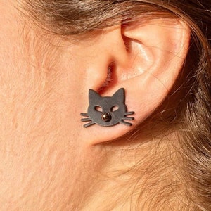 Rubber Earrings | Recycled Jewellery | Contemporary Jewelry | Gift for her | Lightweight | Cat jewelry | Unique | Stud earrings