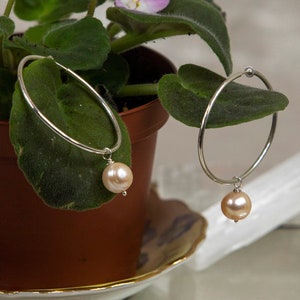 orecchini a cerchio a goccia in argento sterling