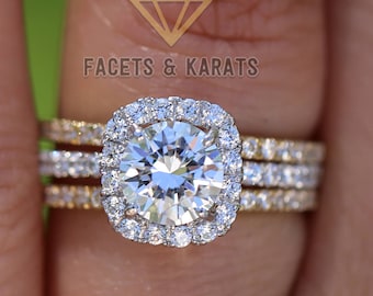 2.5 CT Runde Halo Verlobungsring Band Braut set Solid 14k Weißgold, Einzigartige Weißgold Verlobungsringe von FACETS & KARATS