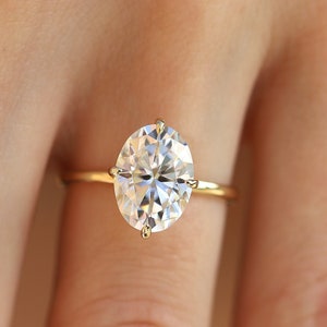 3.25ct Oval Moissanite Engagement Ring, Whisper Thin Oval Solitaire Ring, 11x8mm Elongated Oval Moissanite Ring 14K White, Yellow, Rose Gold