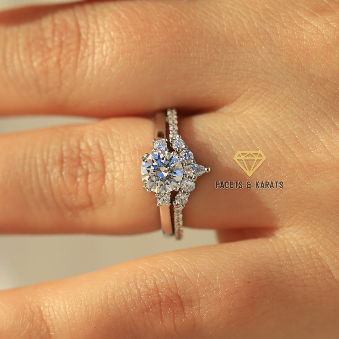 アクセサリー K18 Moissanite VVS-1 Set K18 Moissanite VVS-1 Set