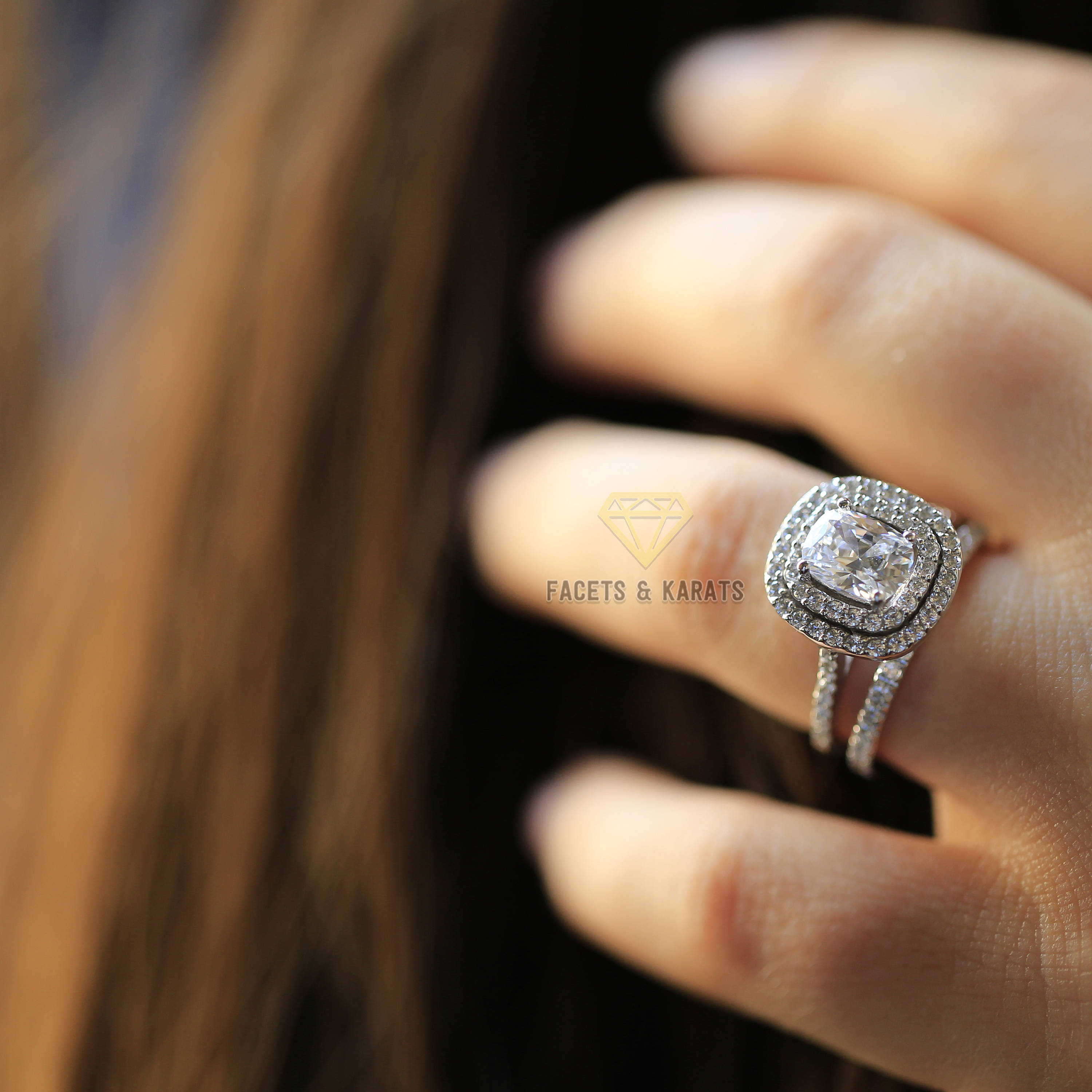 Bague De Fiançailles Double Halo Diamant Simulé 3,25 Carats - Or Blanc 14k, Taille Personnalisable
