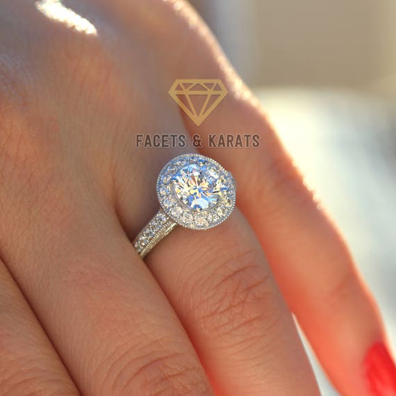 Anillo Oro Blanco 9K Con Nueve Circonitas Marquesa