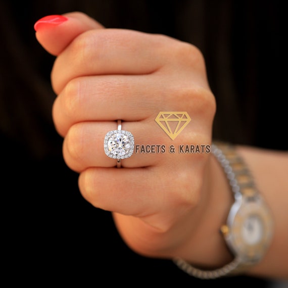 Simple halo engagement rings deals