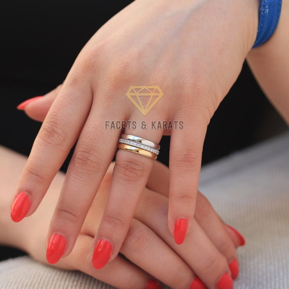 Plain cheap stackable rings