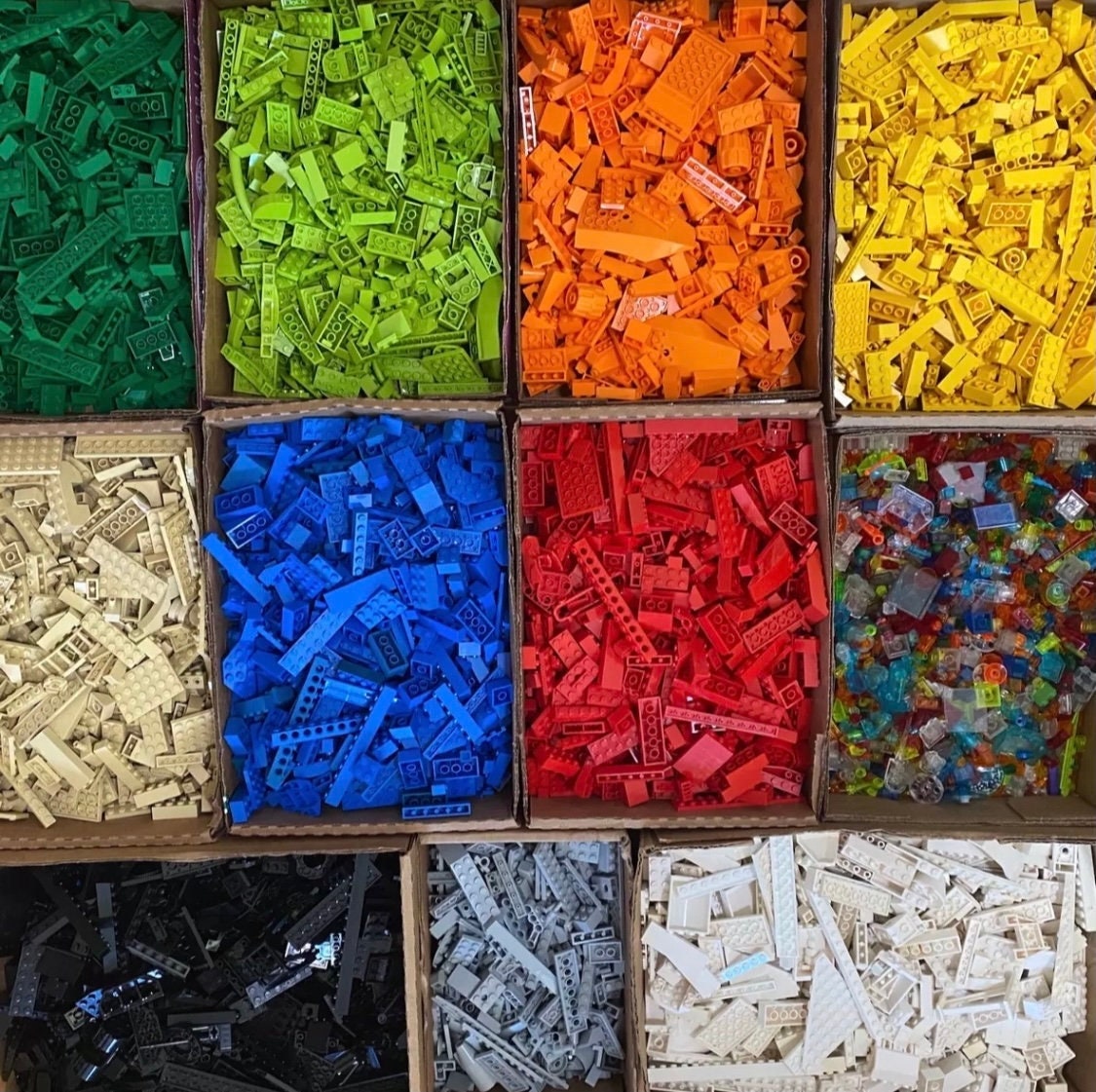 Des briques et des pièces Lego en vrac Choisissez la couleur et la quantité  pour une commande de plus de 500 figurines GRATUITES -  Canada