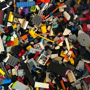 Lego parts pieces lot Bulk 1000+ Multi Color bricks plates tiles specialty one thousand parts! 2 FREE MINIFIGURES INCLUDED!