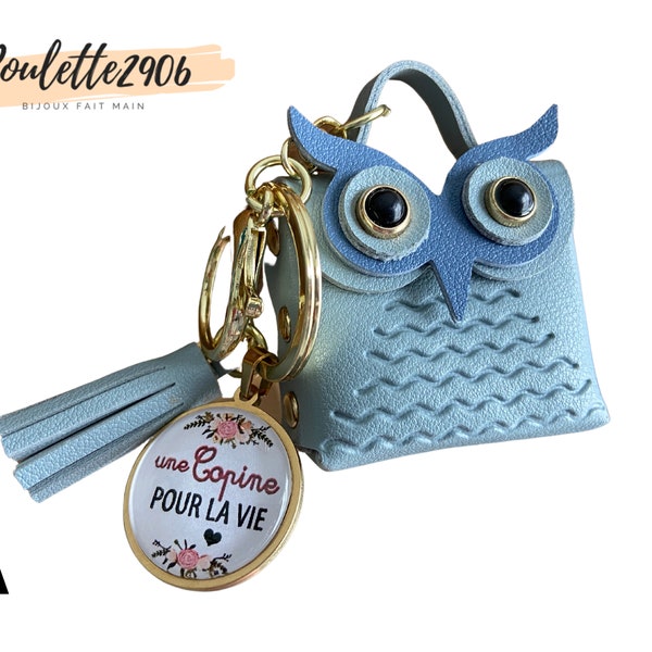 Copine / Amie - Bijou de sac avec pompon et porte monnaie Chouette / Hibou BLEU cabochon verre de 25mm