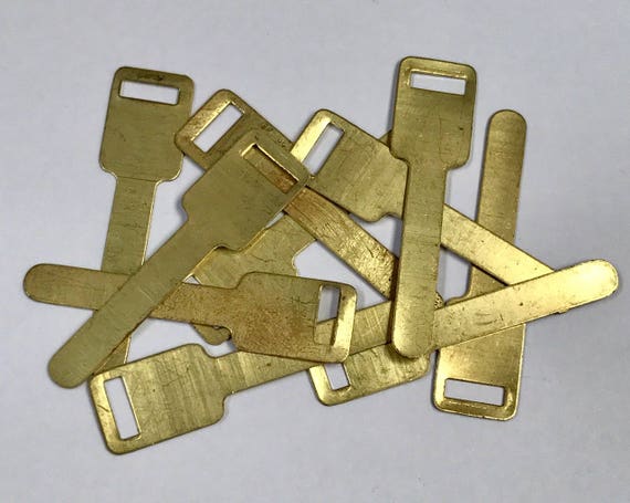 Vintage Recycled Scrap BRASS KEY-SHAPE Stampings for Steampunk Asssemblage or Jewelry Findings 1-3/4" Pkg10 MS31