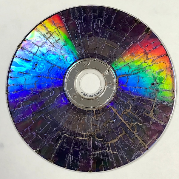 Vintage PATTERNED CD DVD Crackle Surface Geek Art CD1