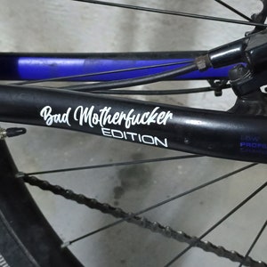 Calcomanía de vinilo edición Bad Motherfucker, pegatinas para el cuadro de la bicicleta imagen 3