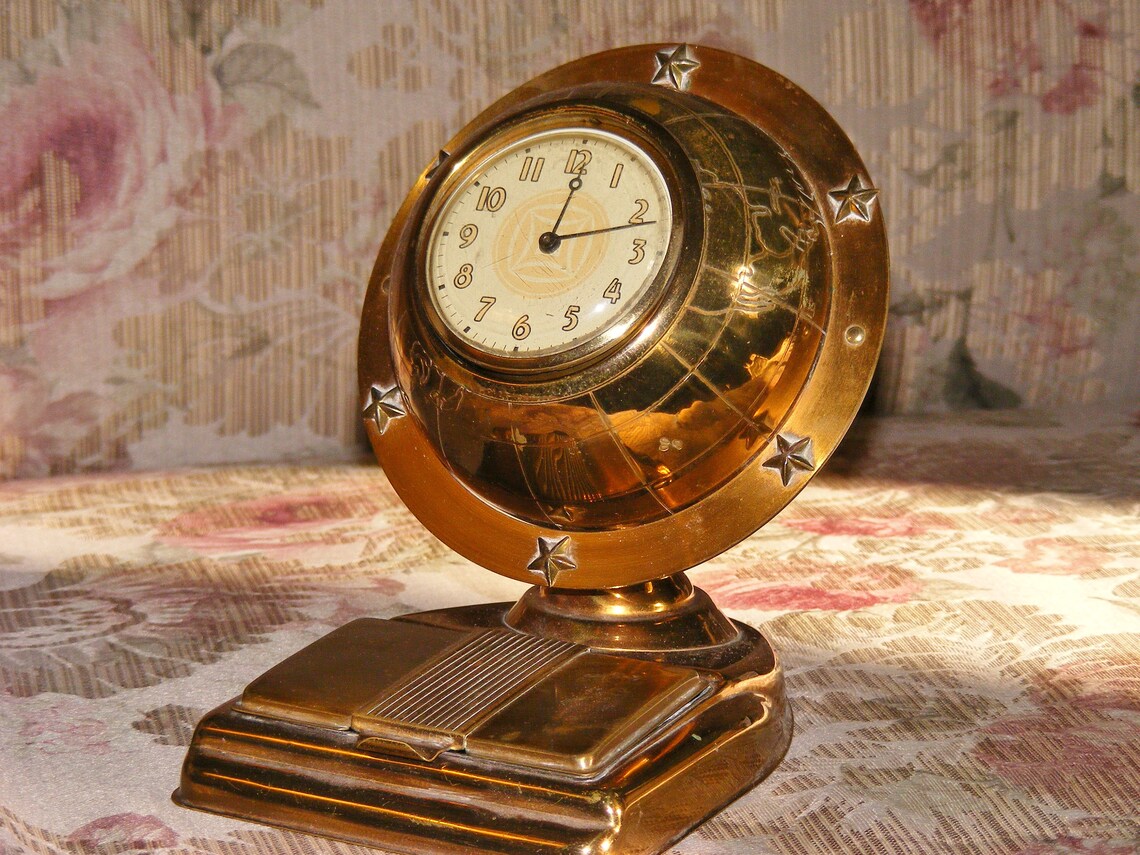 Vintage Lux Globe Novelty Clock Etsy