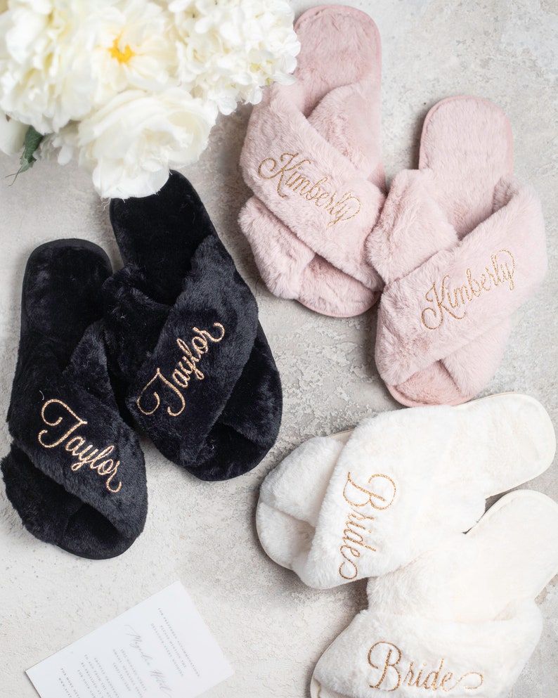 Wedding slippers, slippers for bride, bridesmaid slippers, white slippers, personalized slippers, getting ready slippers, bridal shower slippers, bridesmaid proposal, Christmas slippers,