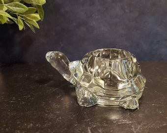 Vintage Pressed Milkglass Sculpture Vintage Milkglass Turtle Ringholder Milkglass Turtle Figurine Vintage Turtle Figurine Vintage Ringtree