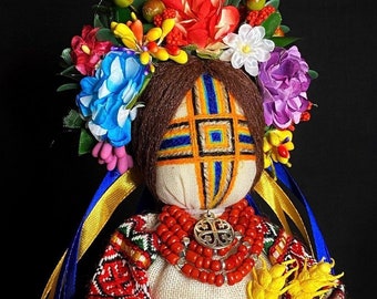 UNIQUE Motanka Doll "Invincible" MOTHERS DAY Ukraine seller Handmade on Wood Stend, is the protector of home and family NarodniyDimUkraina