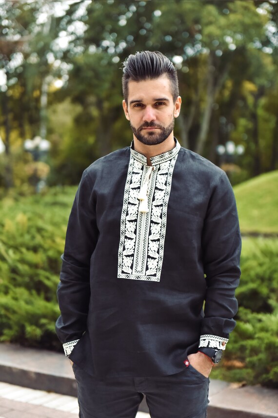 Black Shirt for Men. Embroidered Shirt. Men's Embroidered Shirt. Ukrainian  Vyshyvanka. Traditional Ukrainian Gift for Christmas - Etsy