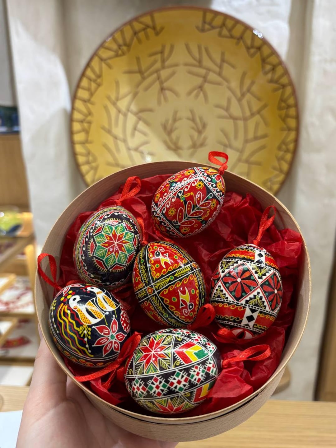 ウクライナ雑貨☆イースターマトリョーシカ『Easterヒヨコと女の子