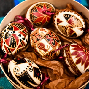 SET! 6 Eiern Pysanka, echtes Huhn, handgemachtes Geschenk Ukrainisches Pysanky Huhn Hochwertige Eier traditionelle Ukrainische, Geschenk für Ostern