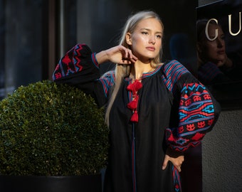 Abito in lino nero ricamato, abito Abaya, caftano da donna, stile popolare ucraino, Lengen Kleed Dress vyshyvanka, regalo per lei