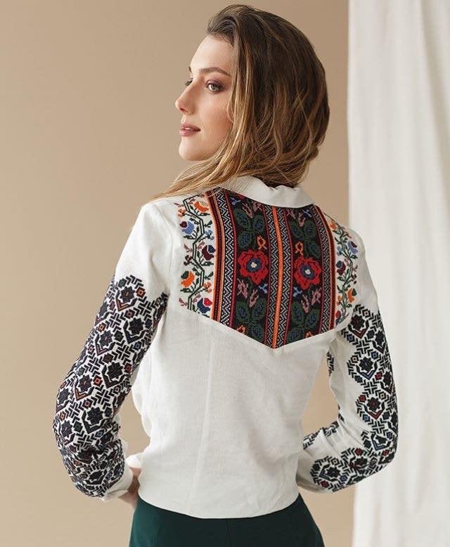 Ukrainische bestickte Leinenbluse Vyshyvanka Bluse. Weiß Vyshyvanka Boho ethnischen Hemd Boho chic Bauer, Geschenk für Sie, Geschenk für Frau
