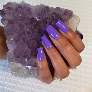 Springtime Purple Lavender Press On Nails | Customizable upon request