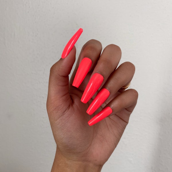 Guava Mama | Bright Coral Press On Nails | Customizable upon request