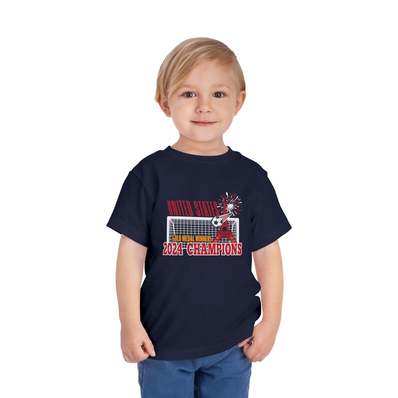 Maglia medaglia d'oro USWNT 2024 / USA Soccer / Giochi 2024 / Maglia Sophia Smith / Maglia USWNT per bambini / Calcio femminile / Mallory Swanson immagine 8